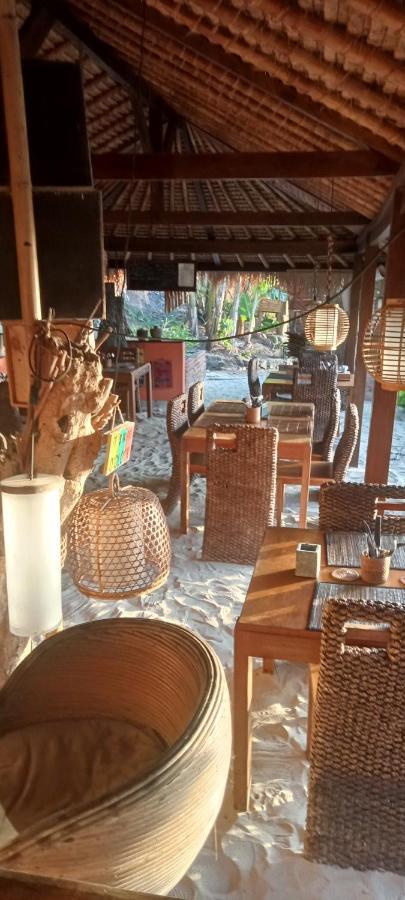 Отель Tanjungan Gili Gede Экстерьер фото