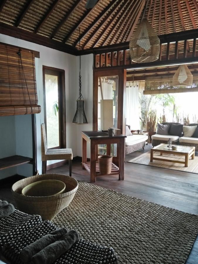 Отель Tanjungan Gili Gede Экстерьер фото